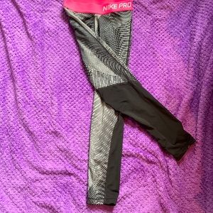 Nike pro leggings
